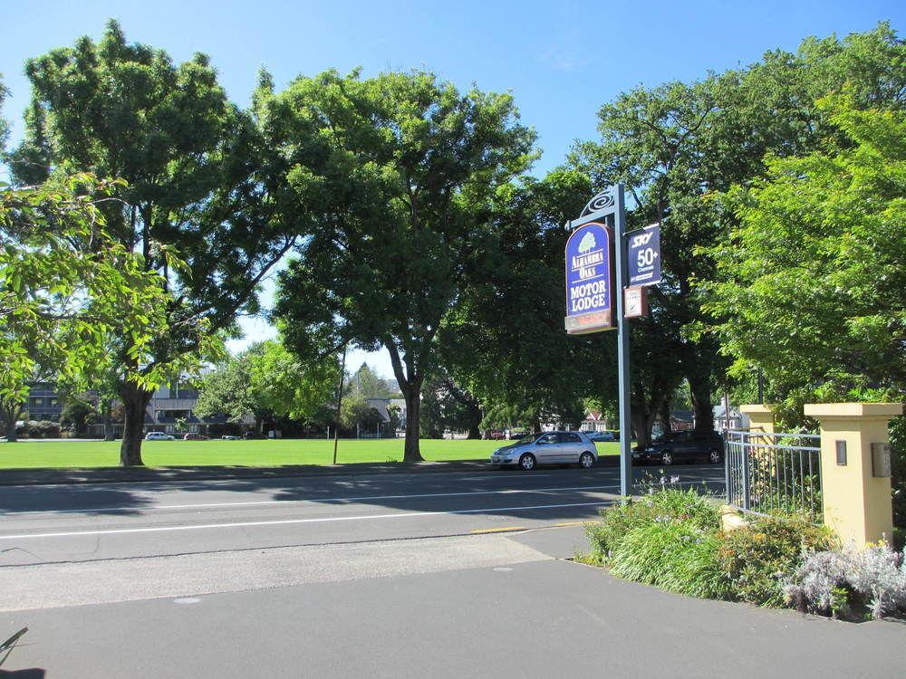 Alhambra Oaks Motor Lodge Dunedin Exterior foto