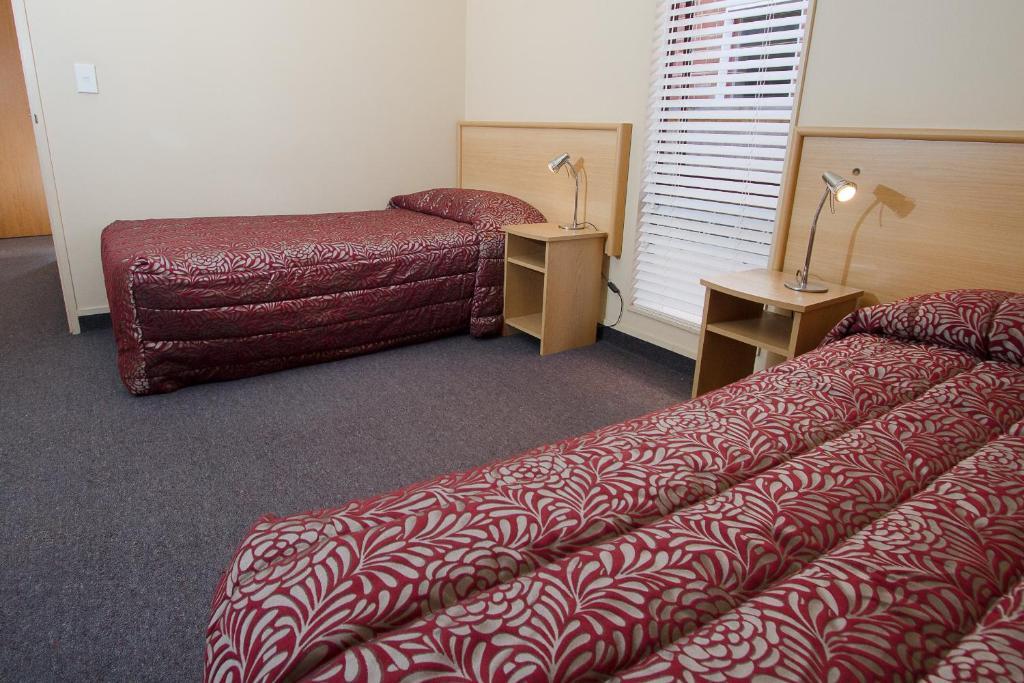 Alhambra Oaks Motor Lodge Dunedin Zimmer foto